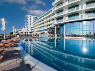Berlin Golden Beach