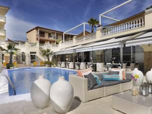 Van der Valk Hotel Barcarola