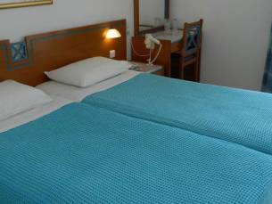 Glicorisa Beach Hotel