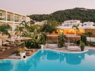 Kouros Exclusive Hotel