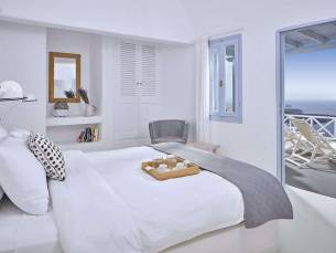 Cliff Side Suites Hotel
