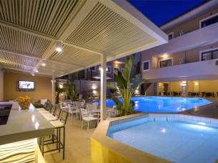 La Stella Suites