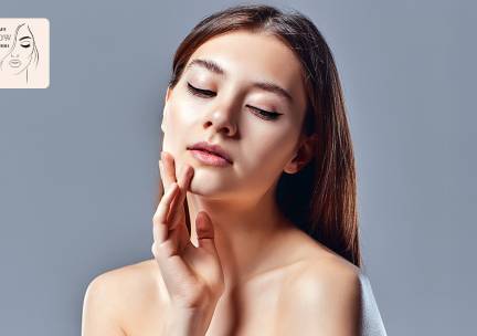 Dermaplaning en/of chemische peeling (45 min) of PRX-T33 peeling (30 min)