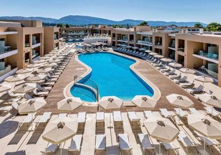 White Olive Elite Laganas