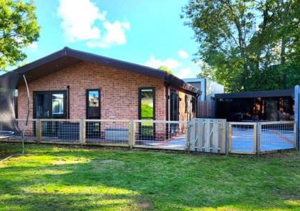 Brick Lodge met hottub | 6 personen