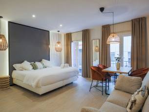 Magna Sevilla Apartments