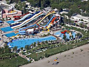 Club Cactus Paradise