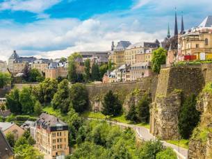 Genieten in een recentelijk GERENOVEERDE kamer in een LUXE 4*-Hilton hotel in Luxemburg incl. ontbijt en GRATIS gebruik van binnenzwembad!