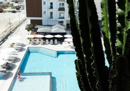 Naos Luxury Hotel