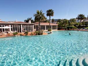 SunPlace Appt Clube Porto-Mos Beach Resort