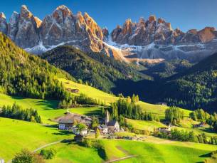 All-inclusive genieten in 4*-hotel met wellness in de prachtige omgeving van de Dolomieten