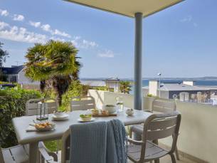 Le Coteau et la Mer 2p 6p Standard