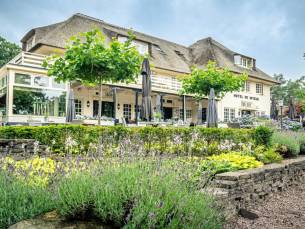 Geniet in de natuur van overnachtingen in Hellendoorn incl. diner, ontbijt en een borrelplank