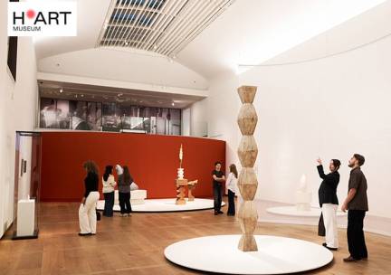 Entree H'ART Museum