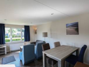 Heerlijke chalets voor gezinnen op recreatiepark de Rhederlaagse Meren in Lathum
