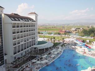 Lake & River Side Spa