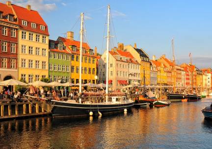 Prachtige Fly & Train door Denemarken incl. vlucht, treins en hotels met ontbijt