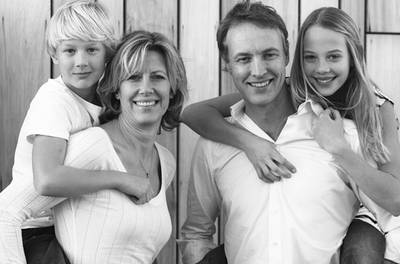 Professionele fotoshoot voor 2-15 personen bij Profotostudio in Amsterdam en Zandvoort