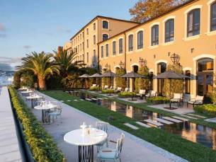 Vakko Sumahan Bosphorus