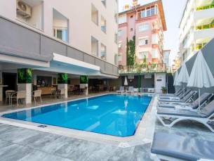 Aslan City Hotel