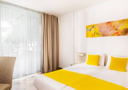 Hotel AluaSun Helios Beach