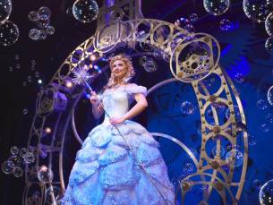 Magisch Londen: Kerstmarkten trip incl. vlucht, hotel & musicals voor Wicked the Musical!