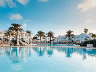 Labranda Corralejo Village