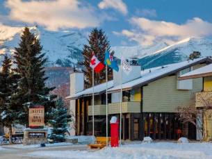 Jasper Inn & Suites