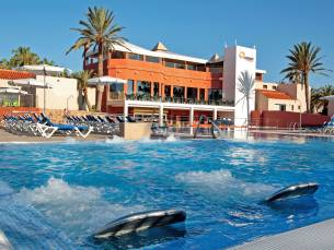 Cay Beach Caleta