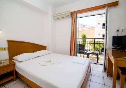 Fly & Go Astali Hotel