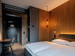 8 daagse vliegvakantie naar Zleep Hotel Prague in praag, tsjechie