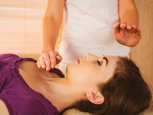 1 of 3 massage(s) naar keuze of Access Bars-behandeling(en)