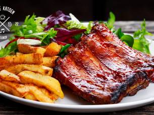 Onbeperkt spareribs + salade + friet bij Kaffee Katoen in hartje Geldrop