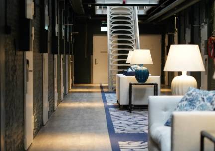 UNIEK overnachten in ALKMAAR! Ervaar een bijzonder verblijf in Fletcher Hotel De Oude Gevangenis vlak bij Egmond aan Zee en geniet van de historische sfeer incl. ontbijt en hoofdgerecht