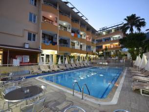Muz Hotel