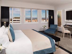 8 daagse vliegvakantie naar Melia Castilla in madrid, spanje