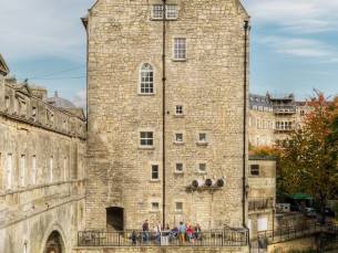 Ancient Coasts and Roman Baths