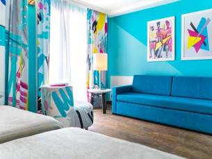 Hotel Spring Bitacora