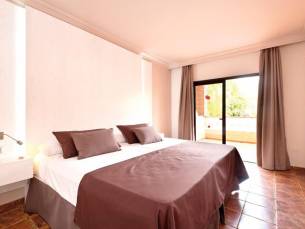 Villa Mandi Golf Resort