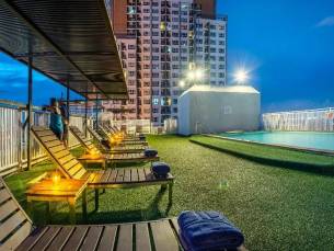 Ramada Plaza by Wyndham Menam Riverside