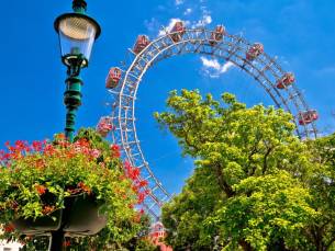 Ontdek Wenen tijdens een CITYTRIP vanuit een modern 4*-hotel bij het Prater en snelle metro naar het centrum incl. vlucht & ontbijt!