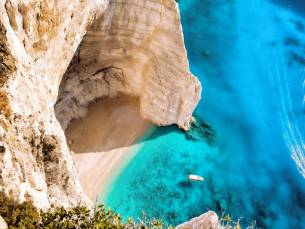 Zalige dagen op Zakynthos! Incl. vlucht, transfer en ontbijt of halfpension