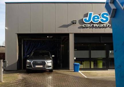Wasbeurt bij JES Carwash in Essen of Beerse