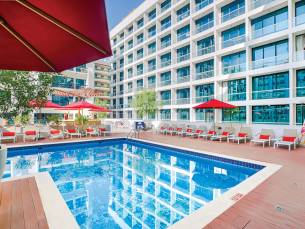 Golden Sands Hotel Apartments