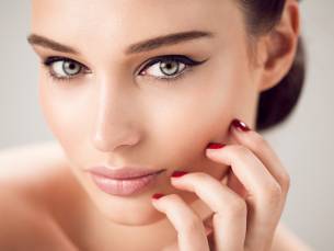 PMU eyeliner, powder brows naar keuze of lipline