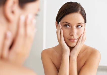 Microneedling-behandeling (45 tot 60 min) + evt. led-lichttherapie (70 min)