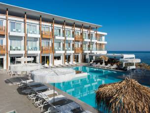 Enorme Ammos Beach