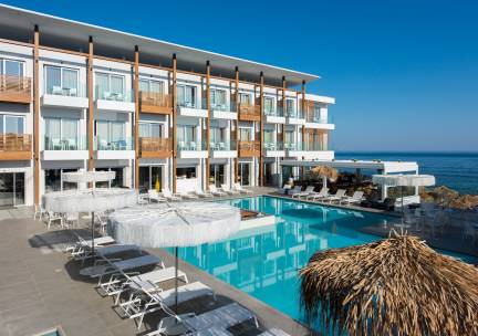 Enorme Ammos Beach