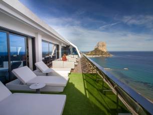 ESTIMAR Calpe Suitopia 3 and Three
