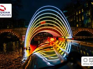 Rondvaart tijdens Amsterdam Light Festival (90 min)